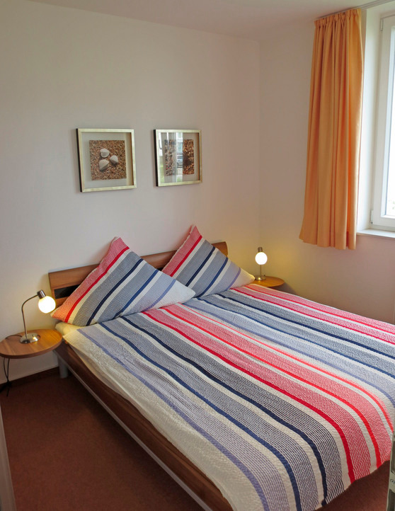 Ferienwohnung in Gro&szlig;enbrode - Haus Meerblick Whg. 3 - Schlafzimmer 1