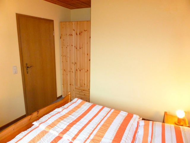 Ferienwohnung in Fehmarn OT Presen - "Ferienhof Rie&szlig;en" Rotes Haus Nr. 42 - Bild 8