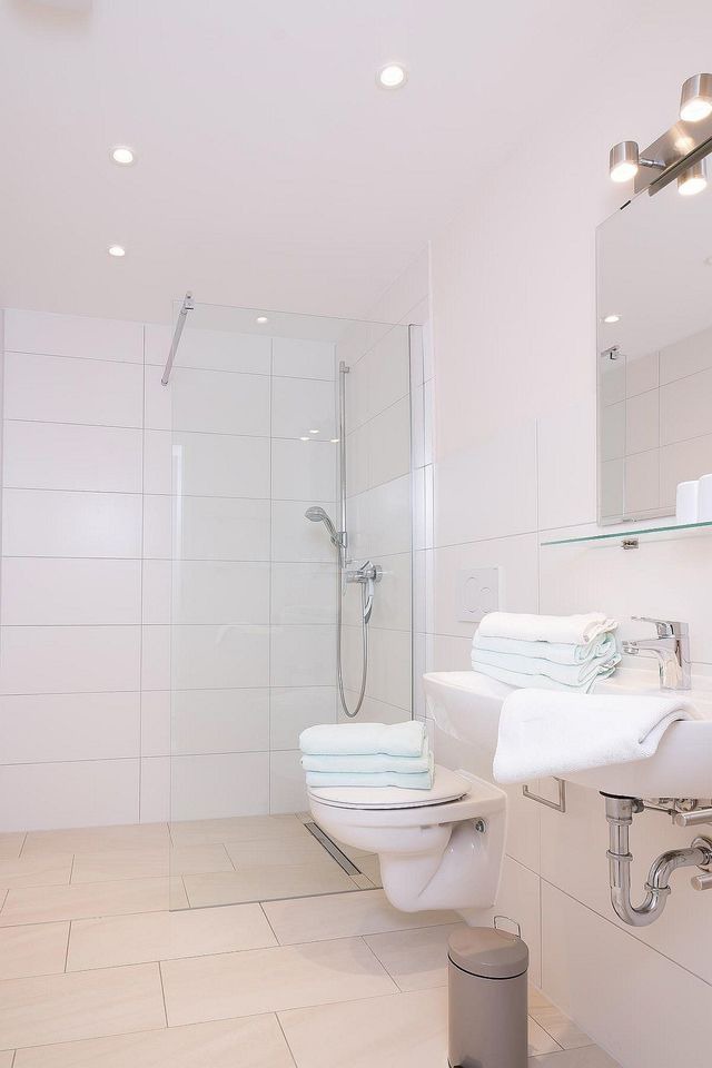 Ferienwohnung in Gr&ouml;mitz - D2 - Haus D&uuml;nenpark K&ouml;nigsberger Allee 12 - FERIENDOMIZIL HOLLICH - Bild 11