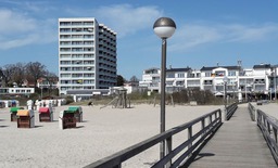 Fewo Muschelgetuschel im Prinz Hamlet - Pool und direkte Strandlage