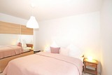 Ferienwohnung in K&uuml;hlungsborn - 9984- Strandstra&szlig;e, WE 9 mit Westbalkon - Bild 1