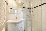 Ferienwohnung in Binz - Villa Iduna / Ferienwohnung No. 4 - 1. OG mit Balkon nach Osten - Bild 9