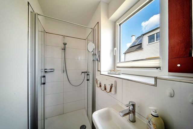Ferienhaus in Olpenitz - Ferienhaus Boje by Seeblick Ferien ORO, direkte Wasserlage,Sauna - Bild 19
