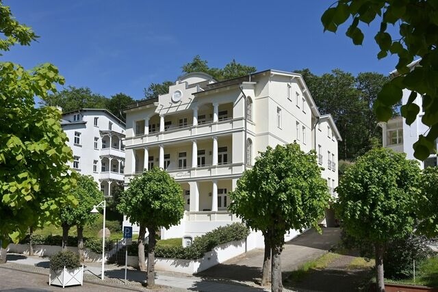 Ferienwohnung in Sellin - Ferienwohnung 12 f&uuml;r 6 Personen strandnah in Sellin auf R&uuml;gen Villa Celia WLAN SAUNA - Bild 4