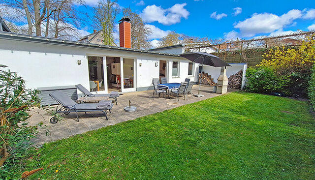 Ferienhaus in Heringsdorf - Insellicht**** BRINKMANNHAUS 4-Sterne - gro&szlig; fast am Strand Sauna Terrasse Grill - Bild 3