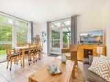 Ferienhaus in Garz - Familienferienhaus R&uuml;genbrise - Gemeinsames Urlauben mit Steg und Boot auf R&uuml;gen - alles inklusive und 5 B&auml;der - Bild 14