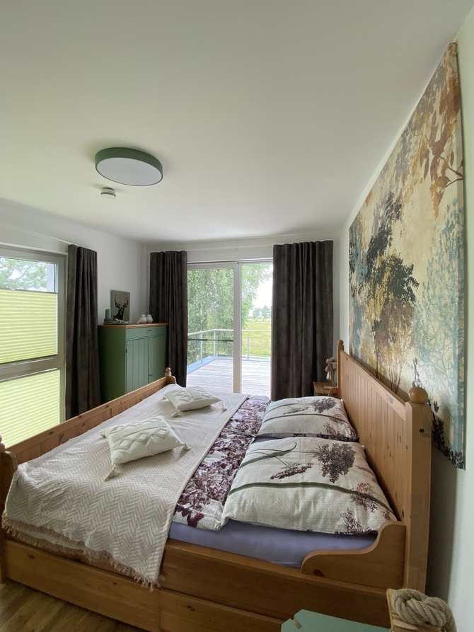 Ferienhaus in Pruchten - Ferienhus Darsskieker - Schlafzimmer West mit Zugang zur oberen Terrasse