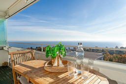 Panoramic Loft mit Meerblick
