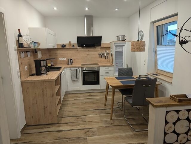 Ferienwohnung in Ummanz - 4 Sterne Landhaus L&uuml;&szlig;vitz Ferienwohnung - Wallbox - Bild 17