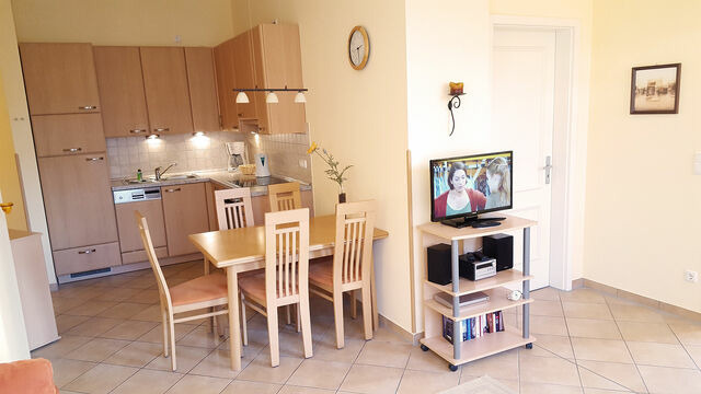 Ferienwohnung in K&uuml;hlungsborn - Miramare - 23-02 - Bild 2