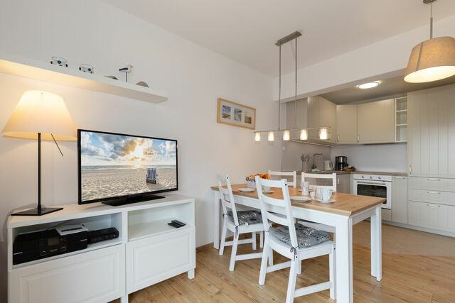 Ferienwohnung in G&ouml;hren - Ferienwohnung "Ostseewind" - Bild 4