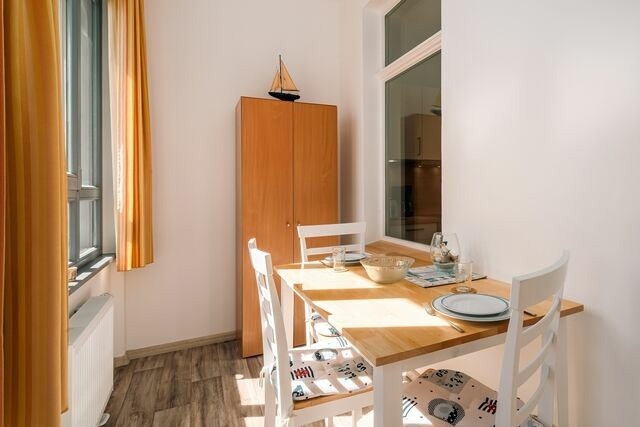 Ferienwohnung in Sellin - Villa Odin, Sonnenseite - Bade- & Saunawelt t&auml;glich inklusive - Bild 9