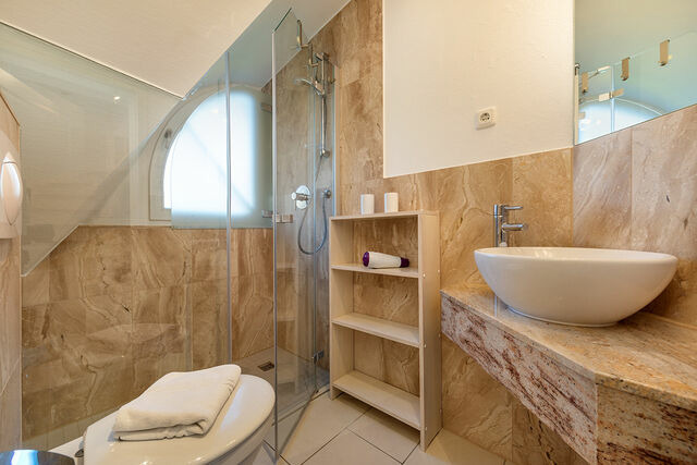 Ferienwohnung in Ostseeheilbad Zingst - Godeke Michels Ferienwohnung 2.3-Jongg&ouml;ntje Seestr.5b - Bild 4