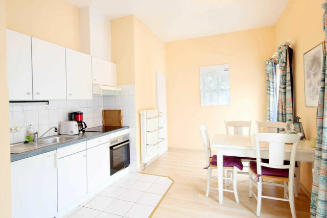 Ferienwohnung in Binz - Haus Strandidyll, Whg. 2 - Bild 3