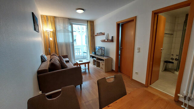 Ferienwohnung in Binz - Haus Strandburg, Whg. 22 - Bild 6