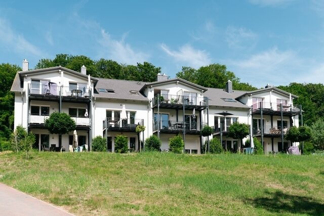 Ferienwohnung in Sellin - Haus Waldidyll, Waldperle - Bade- & Saunawelt t&auml;glich inklusive - Bild 2