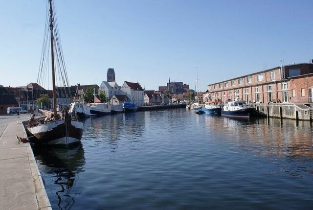 Ferienwohnung in Wismar - Tausendsch&ouml;nchen - Caf&eacute; 28 & Pension am Markt - ABC624 - Bild 13
